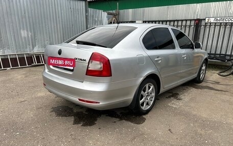 Skoda Octavia, 2010 год, 800 000 рублей, 2 фотография