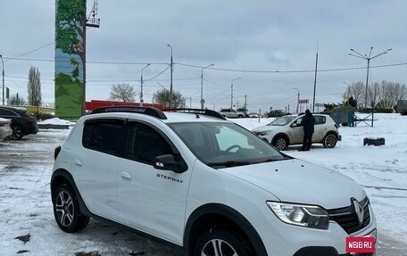 Renault Sandero II рестайлинг, 2021 год, 1 390 000 рублей, 17 фотография