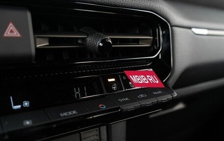 Toyota Land Cruiser Prado, 2025 год, 12 700 000 рублей, 24 фотография