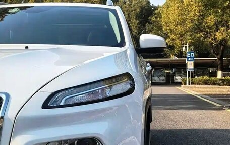 Jeep Cherokee, 2021 год, 1 795 000 рублей, 10 фотография