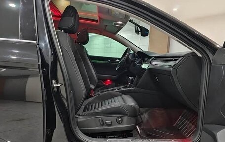 Volkswagen Passat B8 рестайлинг, 2022 год, 1 900 000 рублей, 16 фотография