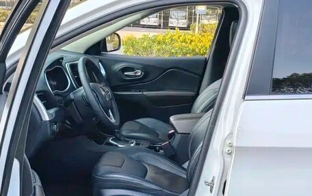 Jeep Cherokee, 2021 год, 1 795 000 рублей, 12 фотография