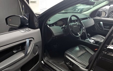 Land Rover Discovery Sport I рестайлинг, 2019 год, 2 350 000 рублей, 9 фотография