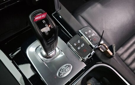 Land Rover Discovery Sport I рестайлинг, 2019 год, 2 350 000 рублей, 8 фотография