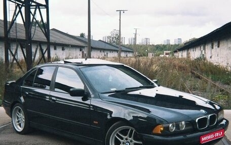 BMW 5 серия, 1998 год, 850 000 рублей, 1 фотография
