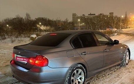 BMW 3 серия, 2010 год, 850 000 рублей, 9 фотография