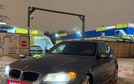 BMW 3 серия, 2010 год, 850 000 рублей, 5 фотография