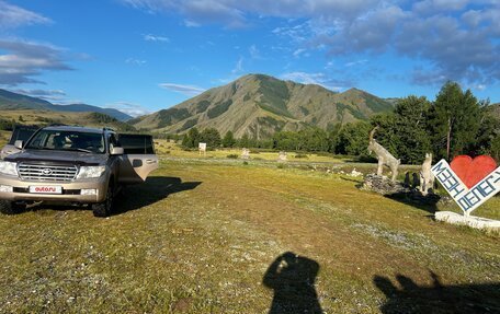 Toyota Land Cruiser 200, 2008 год, 2 500 000 рублей, 8 фотография