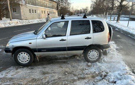 Chevrolet Niva I рестайлинг, 2005 год, 275 000 рублей, 2 фотография