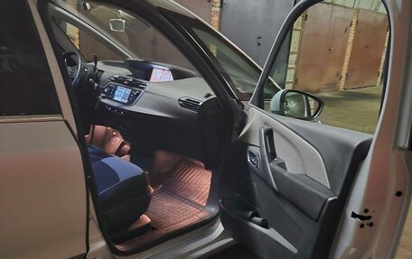 Citroen C4 Picasso II рестайлинг, 2014 год, 1 050 000 рублей, 10 фотография