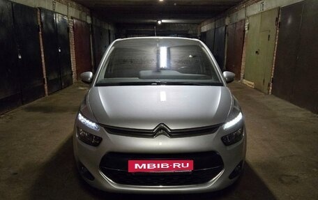 Citroen C4 Picasso II рестайлинг, 2014 год, 1 050 000 рублей, 13 фотография