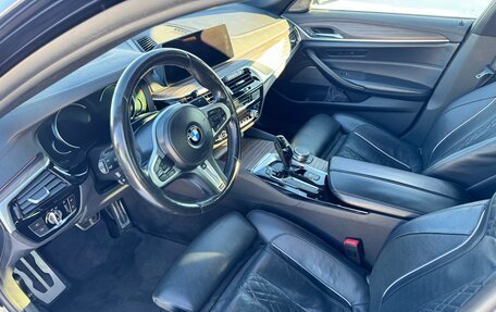 BMW 5 серия, 2017 год, 5 500 000 рублей, 21 фотография