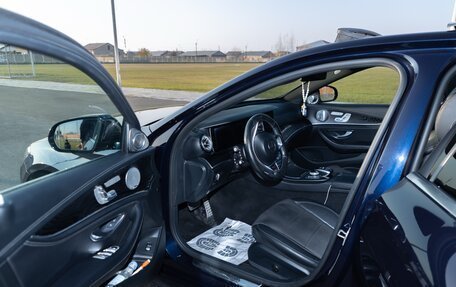 Mercedes-Benz E-Класс, 2017 год, 3 750 000 рублей, 5 фотография