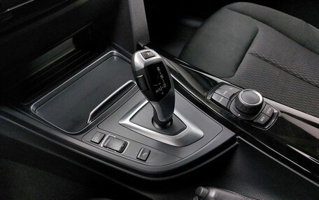 BMW 3 серия, 2017 год, 2 200 000 рублей, 14 фотография