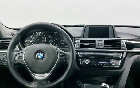 BMW 3 серия, 2017 год, 2 200 000 рублей, 10 фотография