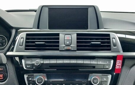 BMW 3 серия, 2017 год, 2 200 000 рублей, 13 фотография