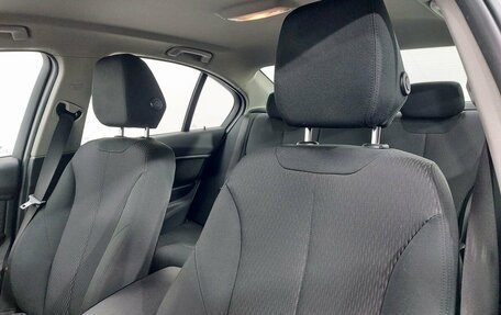 BMW 3 серия, 2017 год, 2 200 000 рублей, 16 фотография