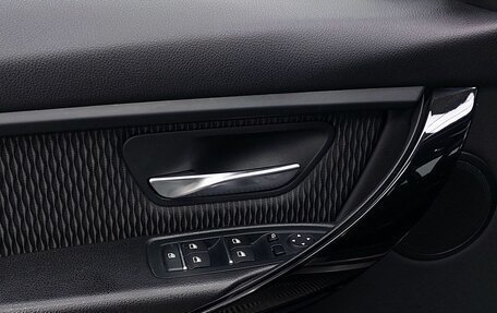 BMW 3 серия, 2017 год, 2 200 000 рублей, 15 фотография