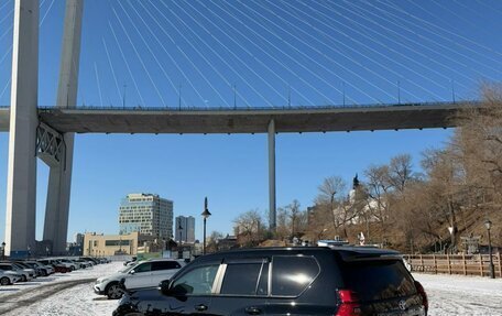 Toyota Land Cruiser Prado 150 рестайлинг 2, 2021 год, 6 350 000 рублей, 8 фотография