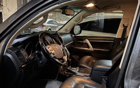 Toyota Land Cruiser 200, 2015 год, 4 800 000 рублей, 5 фотография