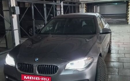 BMW 5 серия, 2014 год, 3 200 000 рублей, 2 фотография