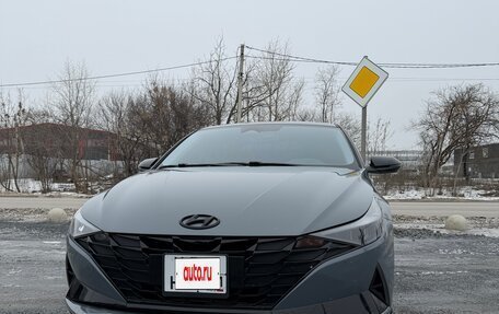 Hyundai Elantra, 2023 год, 2 600 000 рублей, 3 фотография