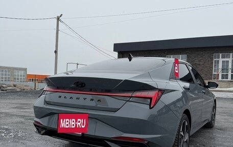 Hyundai Elantra, 2023 год, 2 600 000 рублей, 4 фотография