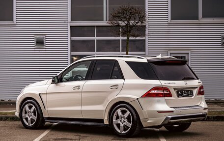 Mercedes-Benz M-Класс, 2012 год, 2 595 000 рублей, 4 фотография