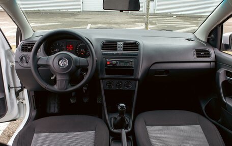 Volkswagen Polo VI (EU Market), 2014 год, 545 000 рублей, 16 фотография