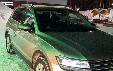 Volkswagen Tiguan II, 2017 год, 1 630 000 рублей, 1 фотография