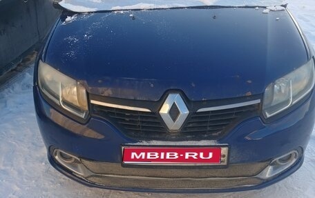 Renault Logan II, 2014 год, 380 000 рублей, 1 фотография