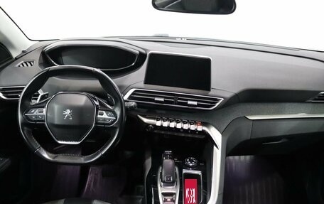 Peugeot 3008 II, 2017 год, 2 100 000 рублей, 14 фотография