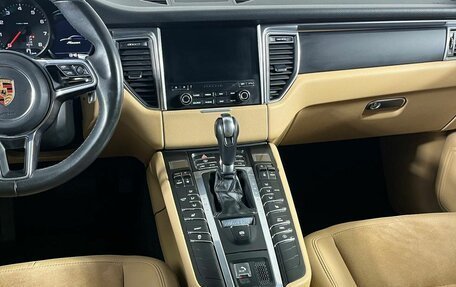 Porsche Macan I рестайлинг, 2017 год, 3 349 000 рублей, 29 фотография