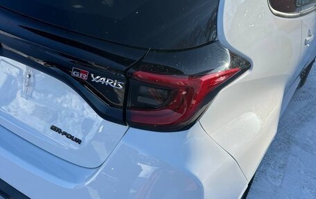 Toyota Yaris, 2021 год, 3 400 000 рублей, 3 фотография