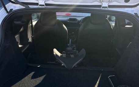 Toyota Yaris, 2021 год, 3 400 000 рублей, 14 фотография