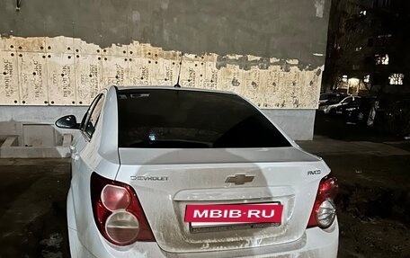 Chevrolet Aveo III, 2013 год, 800 000 рублей, 4 фотография