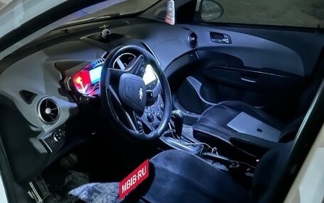 Chevrolet Aveo III, 2013 год, 800 000 рублей, 6 фотография