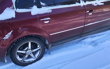 Volkswagen Passat B5+ рестайлинг, 2001 год, 360 000 рублей, 2 фотография