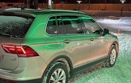 Volkswagen Tiguan II, 2017 год, 1 630 000 рублей, 2 фотография