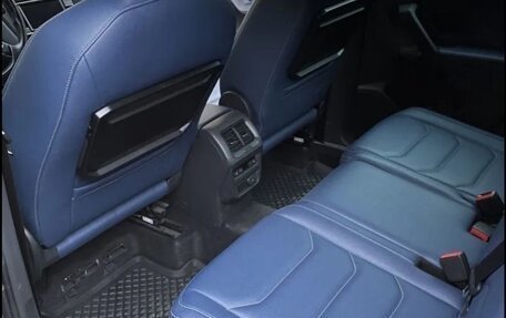 Volkswagen Tiguan II, 2017 год, 1 630 000 рублей, 7 фотография