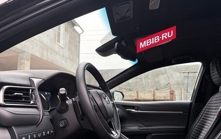 Toyota Camry, 2021 год, 3 300 000 рублей, 8 фотография