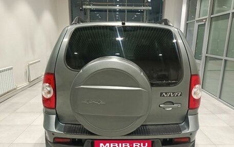 Chevrolet Niva I рестайлинг, 2019 год, 830 000 рублей, 8 фотография