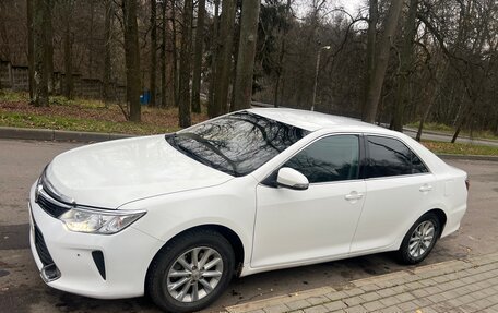 Toyota Camry, 2015 год, 2 000 000 рублей, 4 фотография
