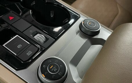 Volkswagen Touareg III, 2019 год, 4 190 000 рублей, 22 фотография