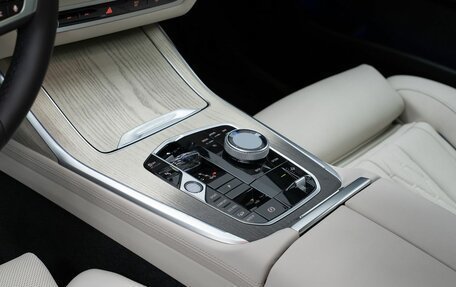 BMW X7, 2025 год, 15 500 000 рублей, 24 фотография