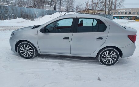 Renault Logan II, 2017 год, 790 000 рублей, 8 фотография