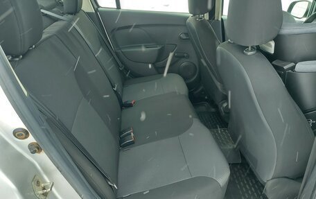 Renault Logan II, 2017 год, 790 000 рублей, 14 фотография