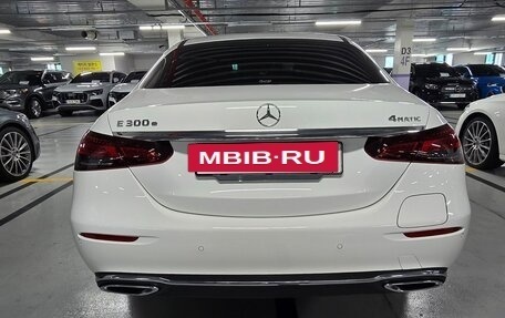 Mercedes-Benz E-Класс, 2022 год, 7 440 000 рублей, 7 фотография