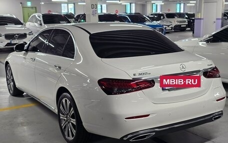 Mercedes-Benz E-Класс, 2022 год, 7 440 000 рублей, 13 фотография