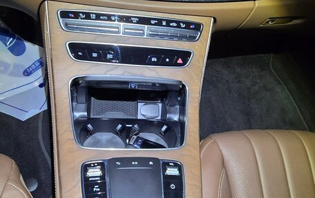 Mercedes-Benz E-Класс, 2022 год, 7 440 000 рублей, 34 фотография